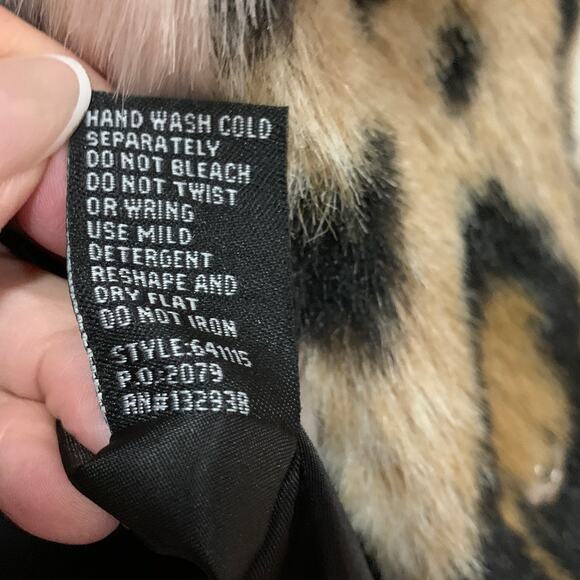 Cliche' Nordstrom Faux Fur Leopard Pink Fur Collar Short Jacket Wool/acrylic XS - Picture 6 of 8